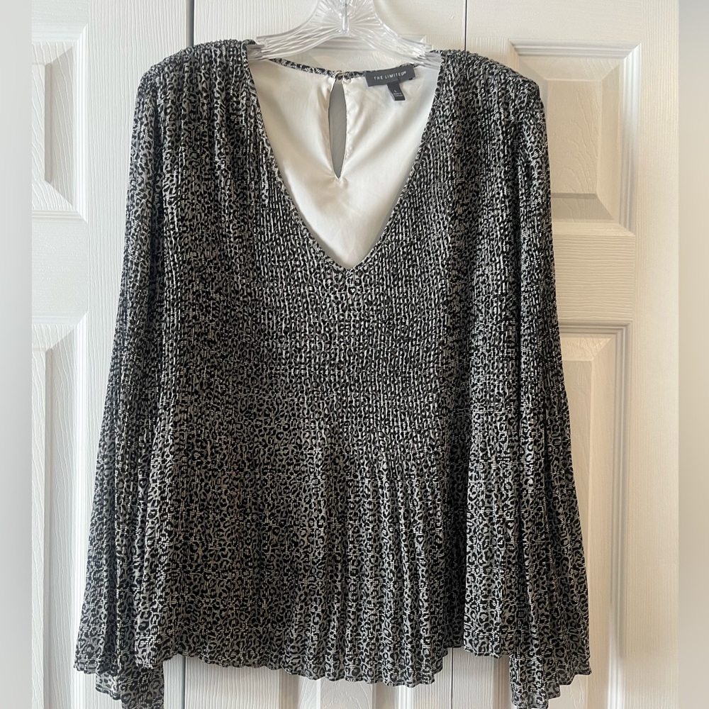 The Limited Black and White Patterned Blouse